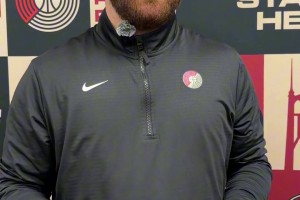 王仕鹏分析湖人vs活塞：节奏慢 场面不会大开大合 得分低